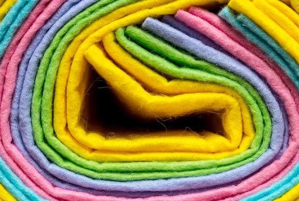 Terry handdoeken van verschillende kleuren achtergrond - Foto, afbeelding