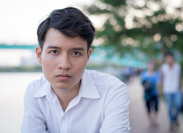 Close up portrait, stressed young man - Foto, afbeelding