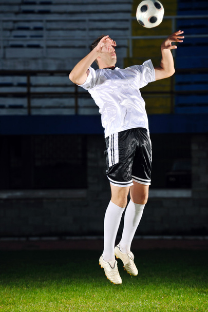 jugador de fútbol en acción - Foto, Imagen