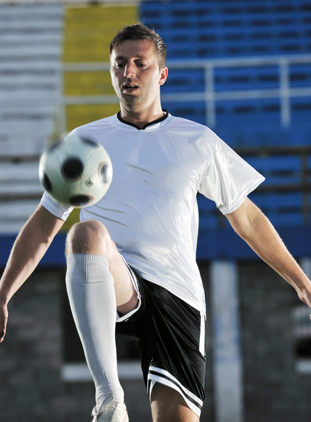 Football player in action - Fotoğraf, Görsel