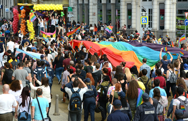 1000 people took part in the Paris Gay Pride parade - Zdjęcie, obraz