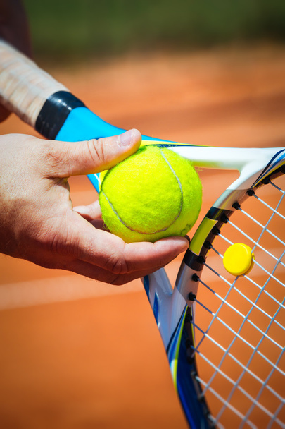 Tennis player playing a match - Фото, изображение
