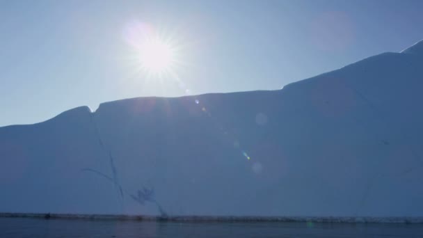 Groenland drifting ice floes fjord - Video