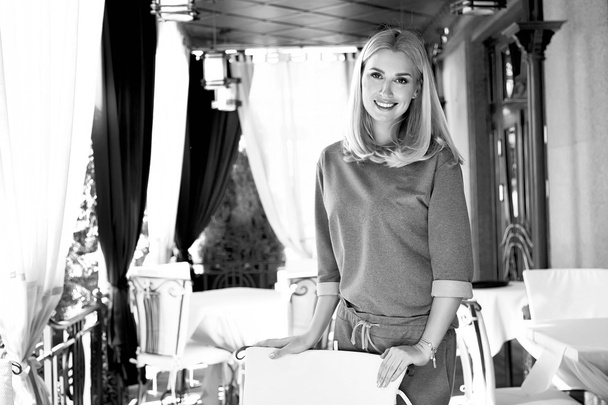 Beautiful sexy blond business woman restaurant drink coffee tea - Zdjęcie, obraz