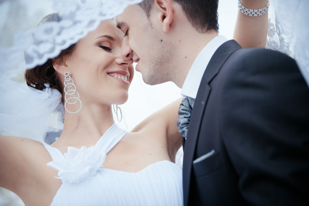 A beautiful bride and groom - Fotografie, Obrázek