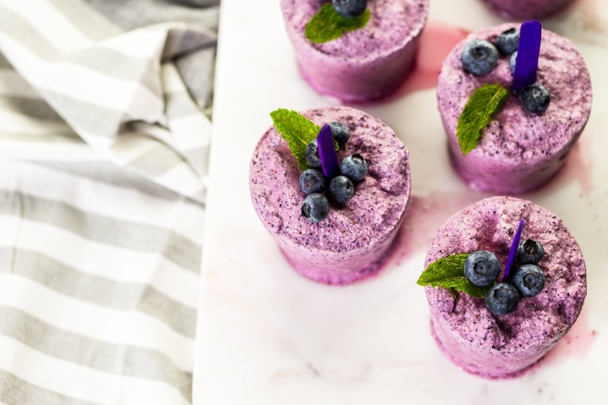 Homemade blueberry popsicles - Photo, Image
