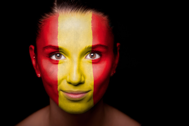 Portrait of a woman with the flag of the Spain - Foto, Bild