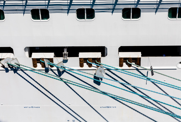 Blue Ropes якорь корабля
 - Фото, изображение