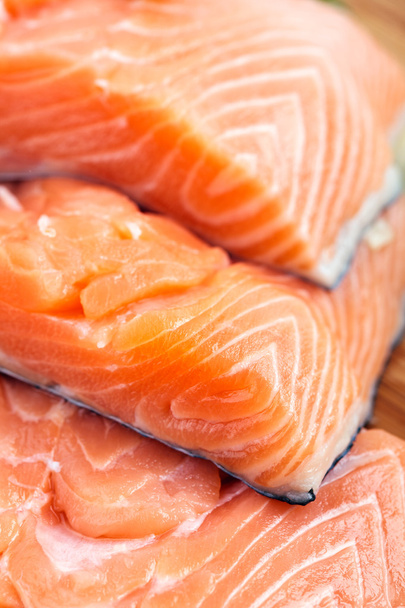 Red salmon fillet - Фото, зображення