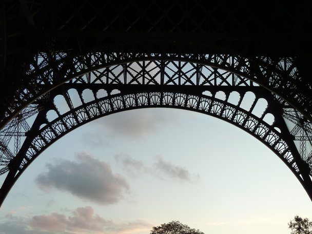 O fecho da Torre Eiffel
 - Foto, Imagem