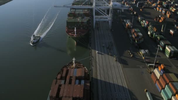 muelles Oakland Port San Francisco
 - Metraje, vídeo