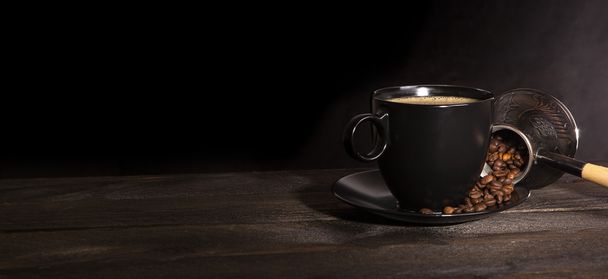 Filiżankę kawy i Turek z ziaren - Zdjęcie, obraz