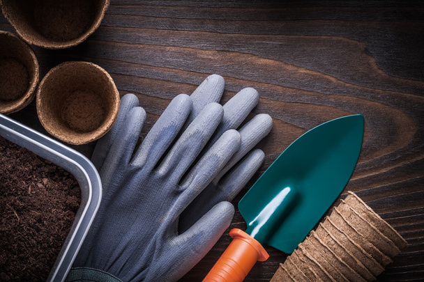 Hand shovel, rubber gloves - Fotó, kép