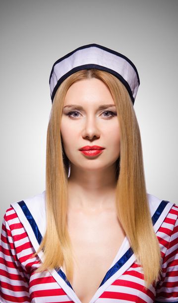 vrouw in sailor kostuum - mariene concept - Foto, afbeelding