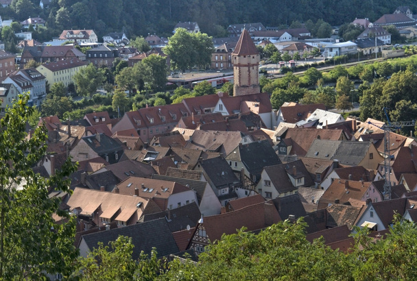 Wertheim luchtfoto in zonnige sfeer - Foto, afbeelding