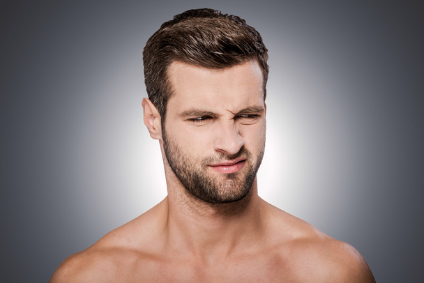 frustrated young shirtless man - Foto, Imagen