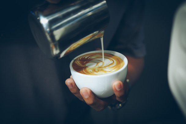 how to make coffee latte art - Фото, зображення