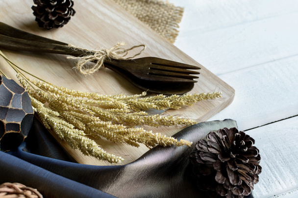 Decoration Seasonal table setting with wooden spoon and fork - Valokuva, kuva