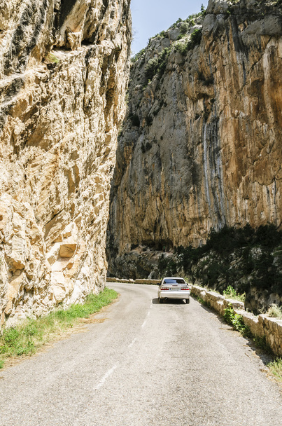 Route à travers les Pyrénées
 - Photo, image