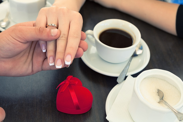 engagement ring and coffee  - 写真・画像