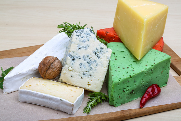 Valikoima juusto yrttejä
 - Valokuva, kuva