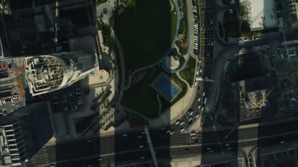 Dubai város felhőkarcolók tó luxus apartman - Felvétel, videó
