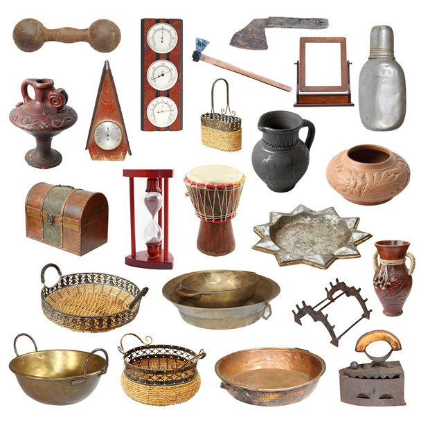 coleção de antigos objetos isolados intemperizados
 - Foto, Imagem