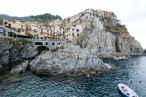 Деревня Манарола на Cinque Terre
 - Фото, изображение