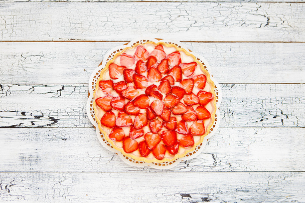 Homemade Strawberry cake - 写真・画像