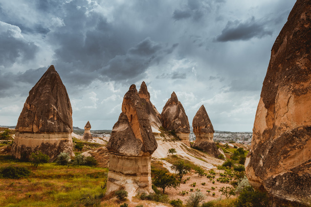 Rock formations of Cappadocia - Foto, imagen