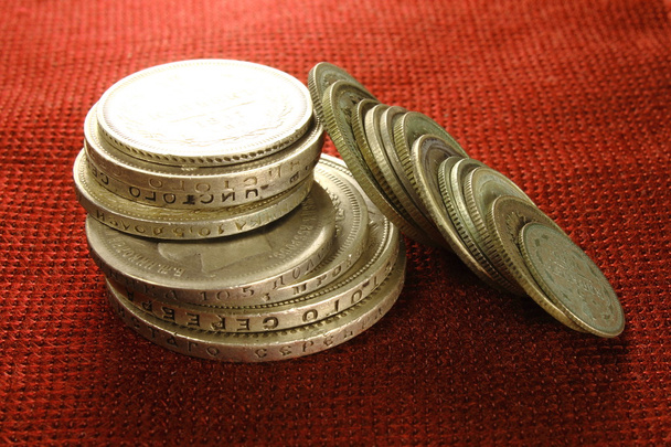 Monnaies anciennes en argent
 - Photo, image