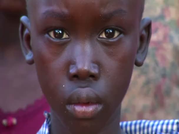 Young child in Uganda - Metraje, vídeo