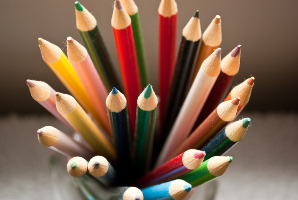 Crayons para crianças
 - Foto, Imagem