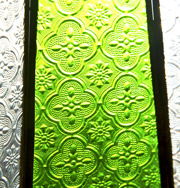 colorated szkło i słońce w Maroko Afryka okno i światło - Zdjęcie, obraz