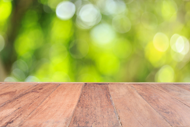 Parte superior de la mesa de madera
 - Foto, imagen