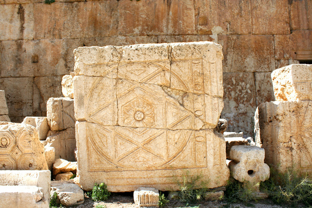 Pedra em Baalbek, Líbano, Médio Oriente
 - Foto, Imagem