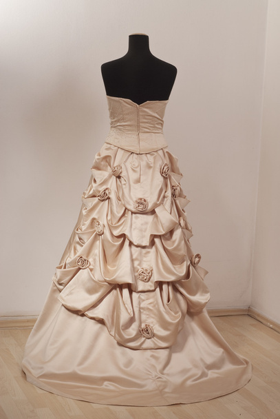 Wedding dress on the mannequin. - Foto, afbeelding