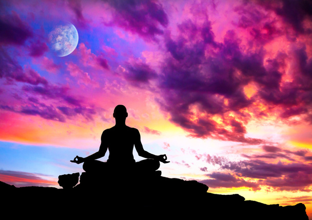 jóga meditace silueta pozice - Fotografie, Obrázek