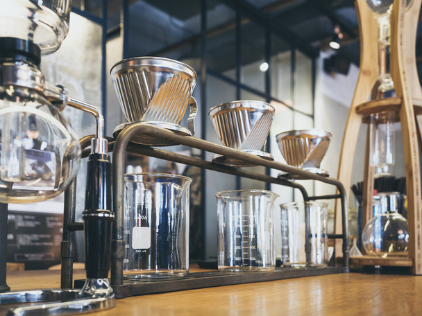 Csöpög a kávé üveg szett kávé bolt kávézó bemutatás - Fotó, kép