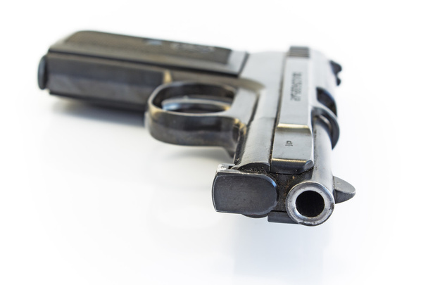 Cañón de pistola aislado en blanco
 - Foto, Imagen