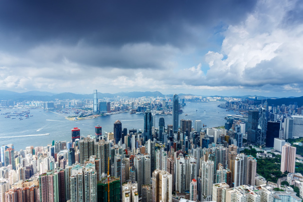 widok na panoramę miasta i gród Hong Kong - Zdjęcie, obraz