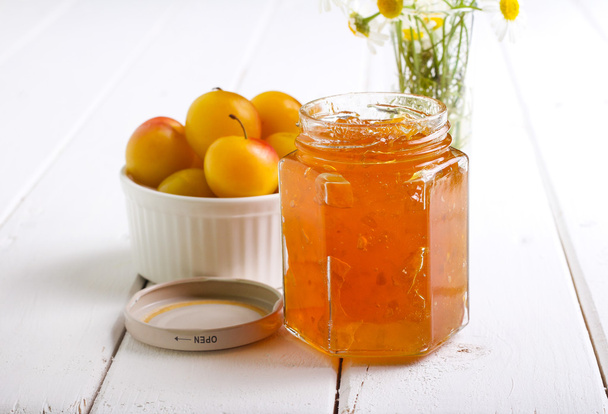 Yellow plum marmalade  - Foto, Imagem