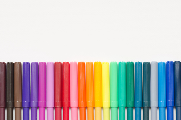 різнокольорові ескіз ручки
 - Фото, зображення
