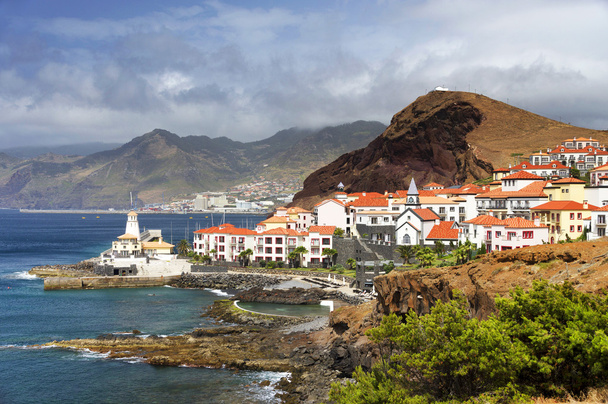 Prainha resort na Ilha da Madeira
 - Foto, Imagem