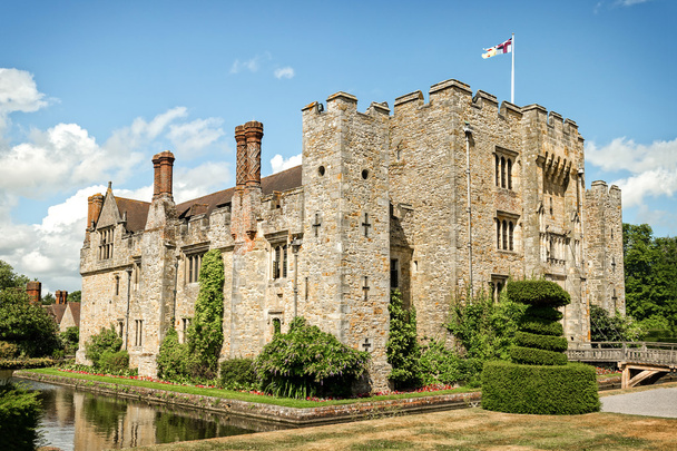 Château de Hever dans le Kent, Angleterre
 - Photo, image