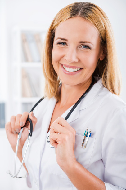 female doctor in white uniform - Zdjęcie, obraz