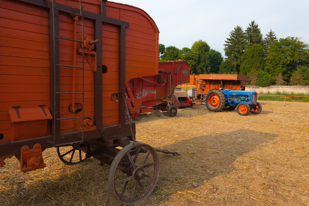 Staré zemědělské vozidla - Fotografie, Obrázek