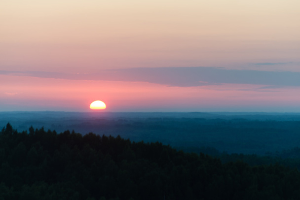 Dramatické východ slunce nad Temný hvozd - Fotografie, Obrázek