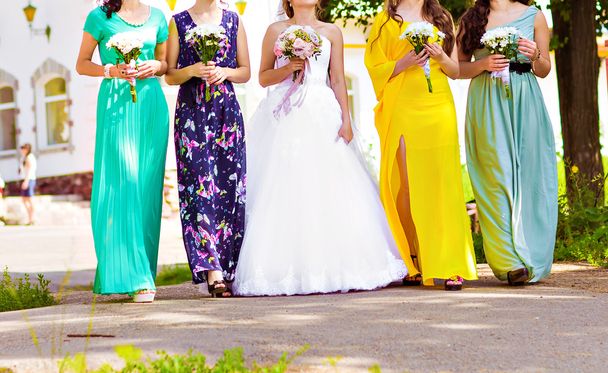 Подружки невесты - Фото, изображение