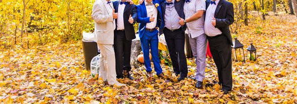 groomsmen και γαμπρός - Φωτογραφία, εικόνα